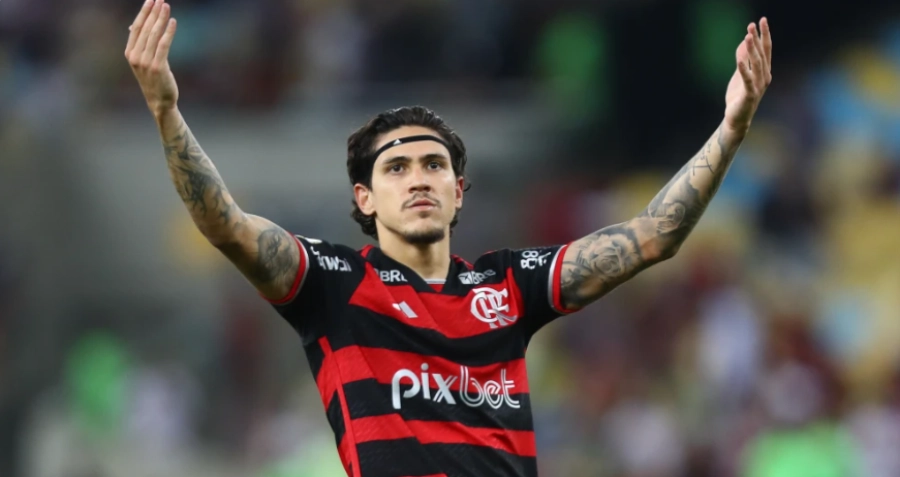 Sem espaço, Pedro pode deixar o Flamengo; entenda situação do atacante